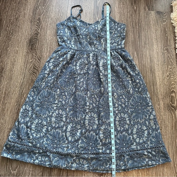 Ann Taylor LOFT Blue Floral Lace Spaghetti Strap Dress Women’s Size 2 - Picture 16 of 16